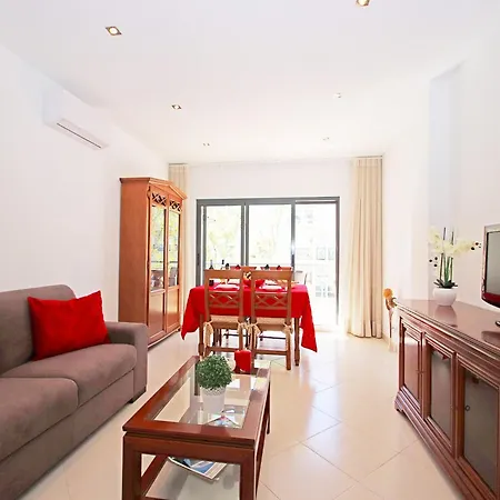 Apartment In Albufeira Near The Beach Apartment