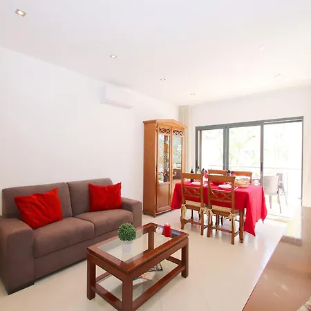 Апартаменты Apartment In Albufeira Near The Beach