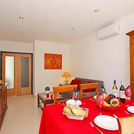 Апартаменты Apartment In Albufeira Near The Beach